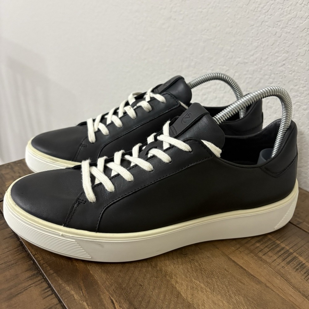 ECCO Men's Street‎ Tray Classic Sneaker Black Leather White Size 11 /11.5